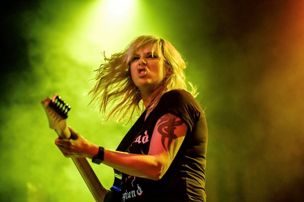 Rock Goddess singer/Guitarist Jody Turner (Copyright Andy Pickard)